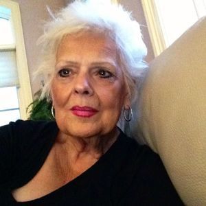 Meet your Posher, Corrine